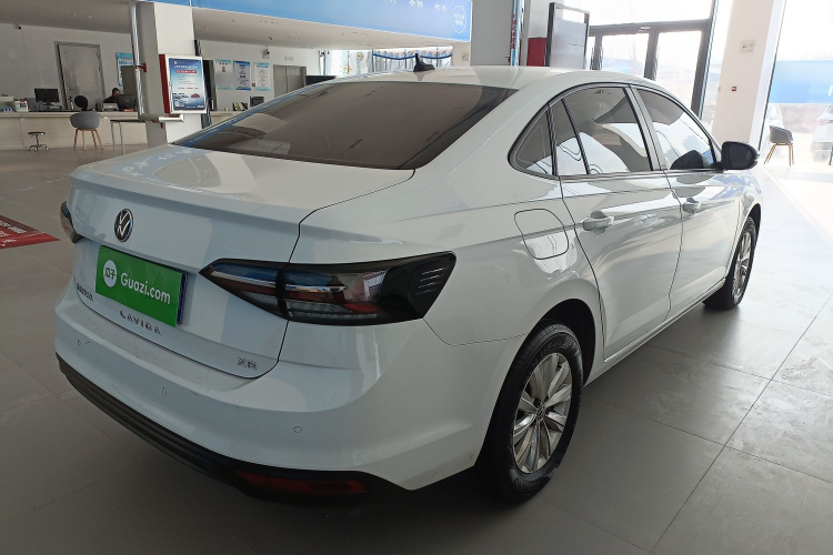 大众 朗逸 2023款 新锐 1.5L 自动新逸版车身外观7