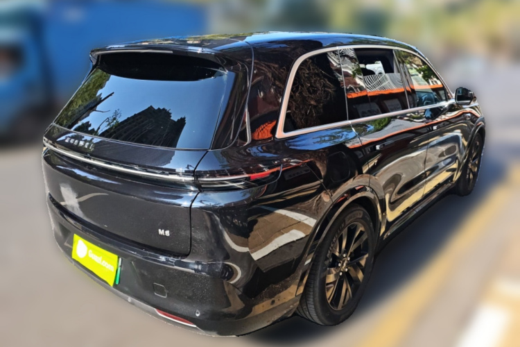 理想汽车 理想L8 2023款 Pro车身外观7