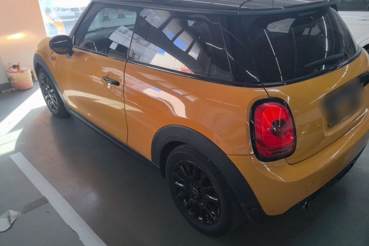 MINI 2014款 1.2T ONE+车身外观6003