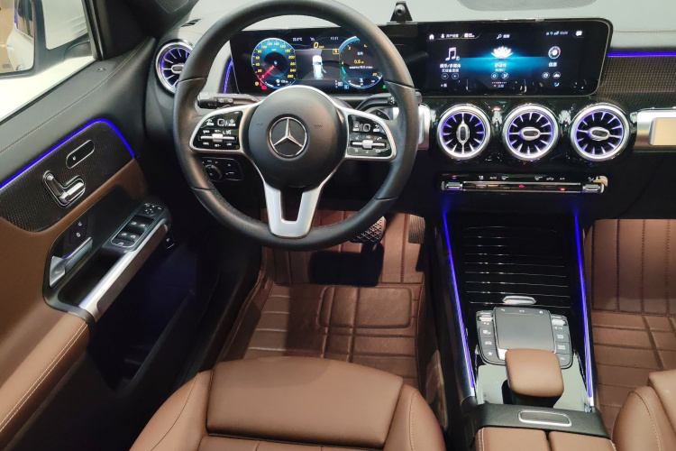 奔驰GLB 2020款 改款 GLB 200 时尚型局部细节16