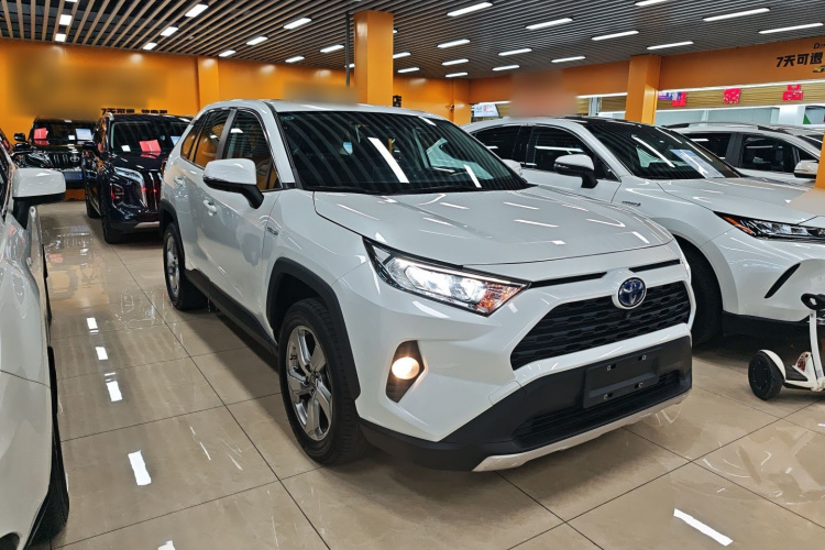 丰田 RAV4荣放 2022款 双擎 2.5L E-CVT两驱精英版车身外观6001
