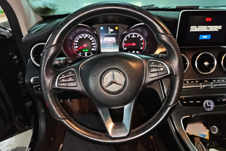 奔驰C级 2015款 C 180 L 运动型局部细节13