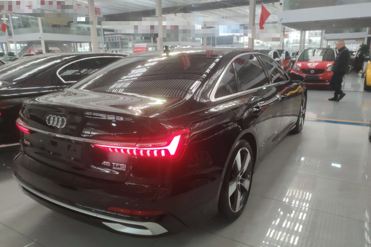奥迪A6L 2023款 45 TFSI quattro 臻选动感型车身外观7