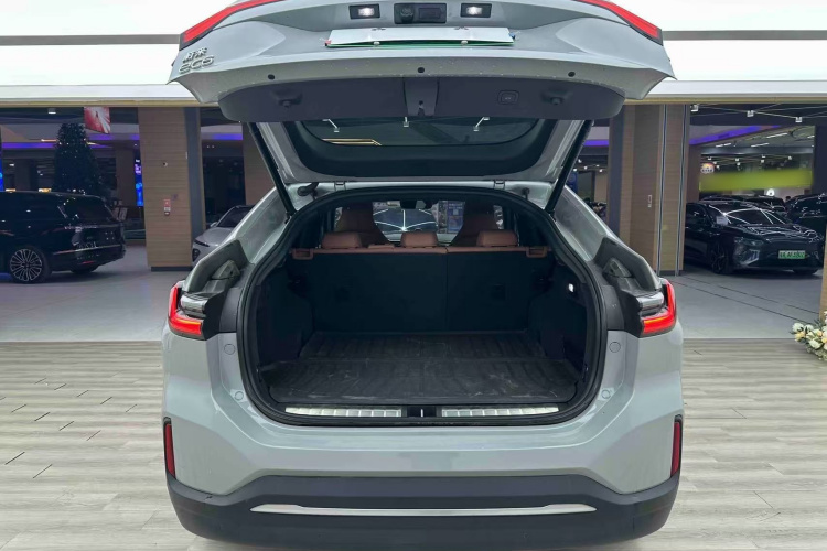 蔚来EC6 2020款 430KM 运动版机舱底盘23