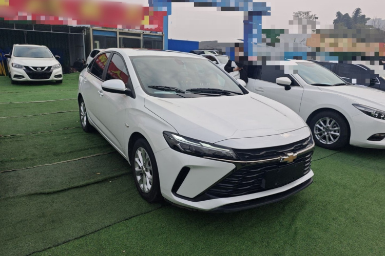 雪佛兰 科鲁泽 2024款 1.5L 双离合悦享版车身外观3