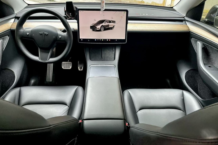 特斯拉 Model Y 2022款 后轮驱动版车身外观6006