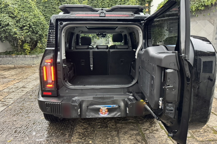 捷途旅行者 2023款 2.0T 四驱穿越PRO局部细节23