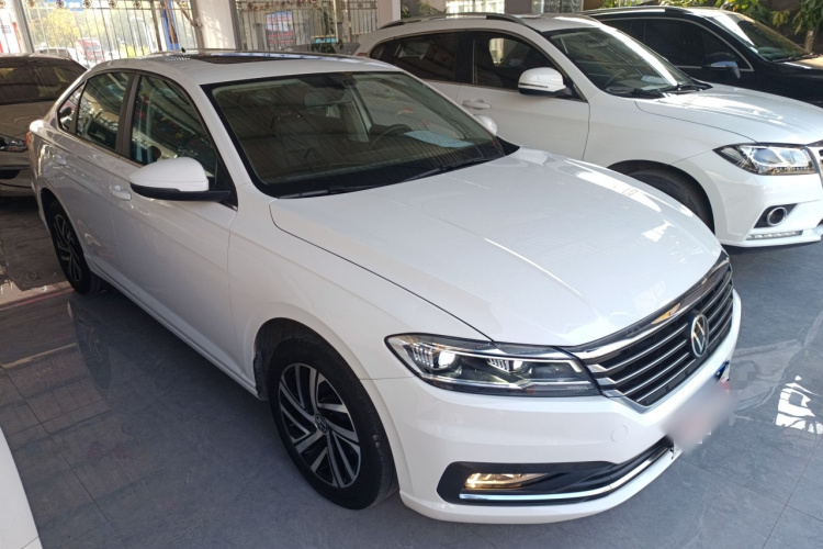 大众 朗逸 2022款 1.5L 自动舒适版车身外观3