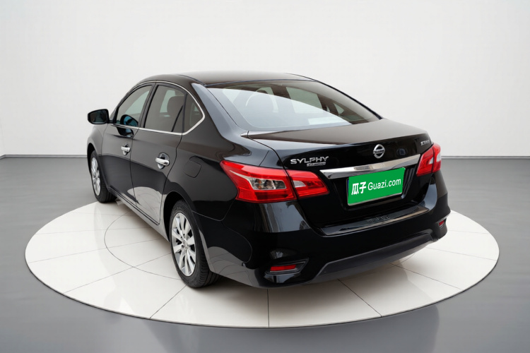 日产 轩逸 2019款 经典 1.6XE CVT舒适版车身外观5