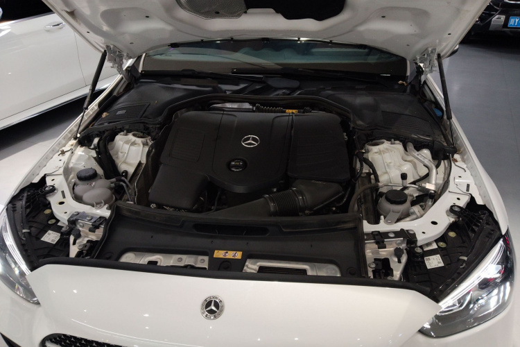 奔驰C级 2022款 改款 C 200 L 运动版局部细节24