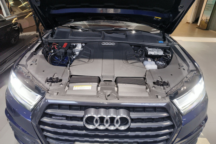 奥迪Q7 2018款 45 TFSI 技术型局部细节24