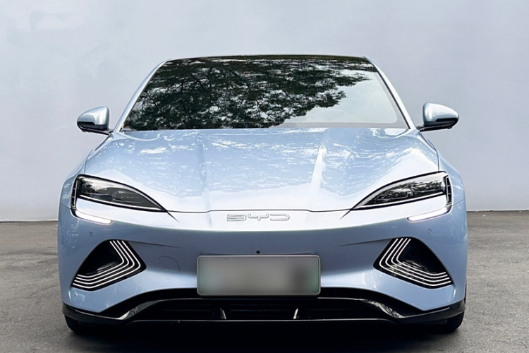 比亚迪 海豹 2023款 冠军版 550km 尊贵型车身外观6004