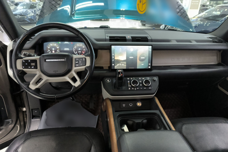 路虎卫士 2022款 110 P400 X-DYNAMIC HSE中控内饰7002