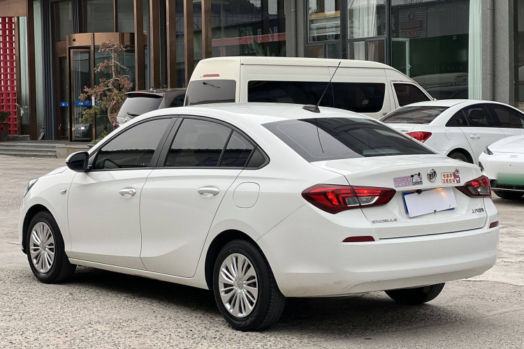 别克 凯越 2020款 15N CVT精英型车身外观6003