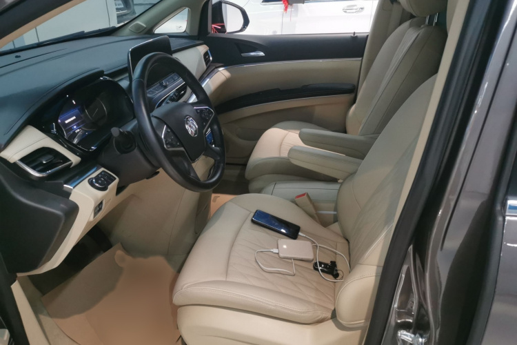 别克GL8 2023款 改款 陆上公务舱 豪华型局部细节19