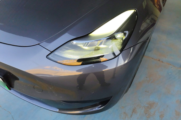 特斯拉 Model Y 2022款 后轮驱动版局部细节36