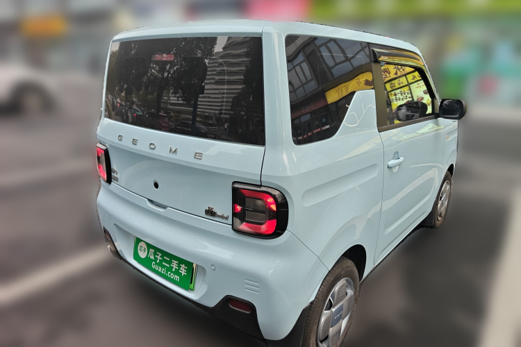 吉利银河 2023款 熊猫mini 200km 耐力熊车身外观6005