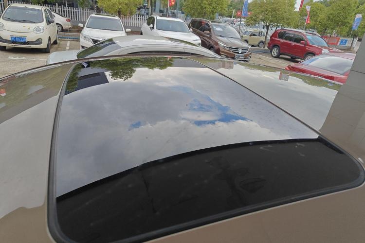 别克 君威 2015款 1.6T 领先技术型车身外观57