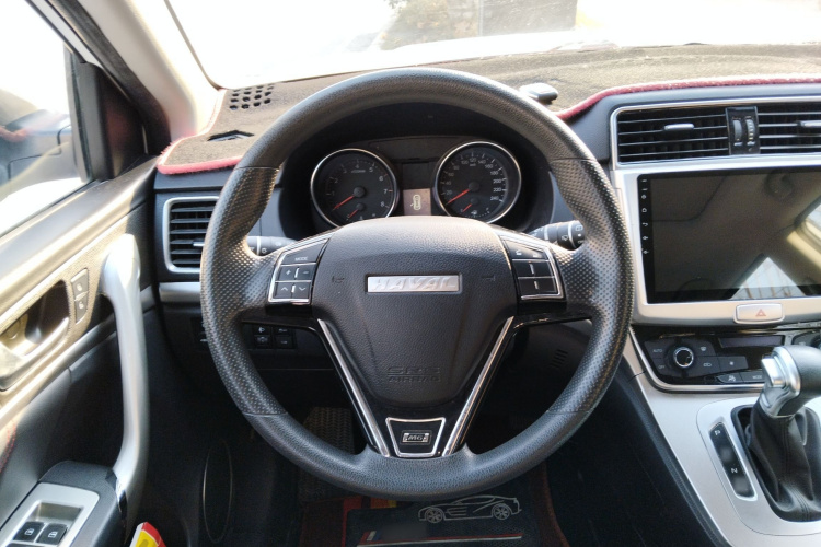 哈弗M6 2019款 1.5T DCT两驱超值版 国VI中控内饰13