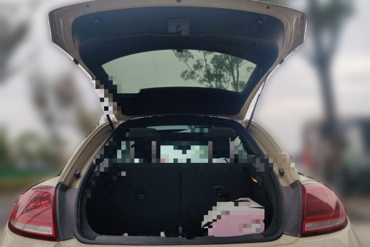 大众 甲壳虫 2019款 180TSI 珍藏版中控内饰23