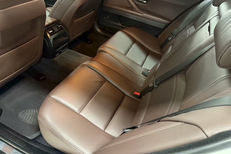 宝马5系 2014款 525Li 豪华设计套装中控内饰7005