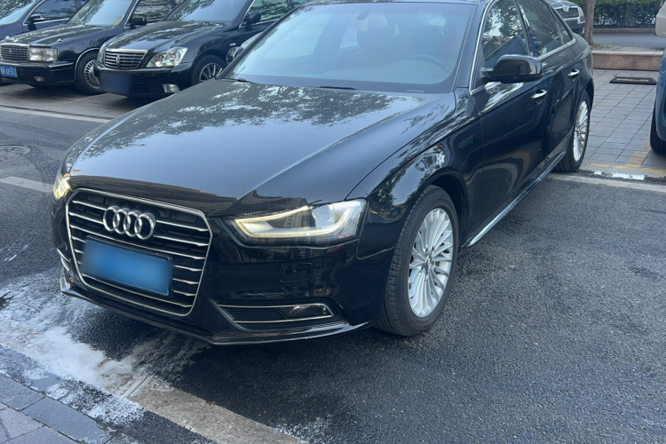 奥迪A4L 2015款 35 TFSI 自动标准型车身外观6001