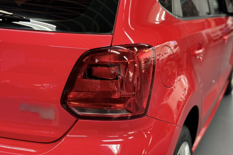 大众 Polo 2016款 1.6L 自动舒适型车身外观6005