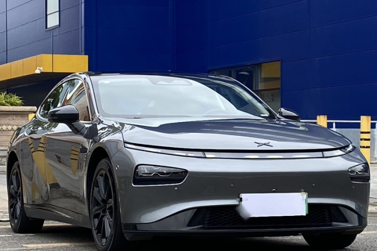 小鹏P7 2020款 670E车身外观6005