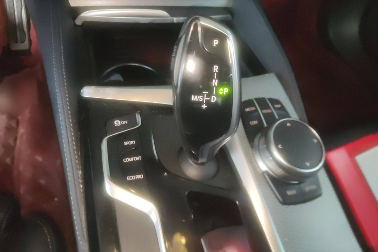 宝马5系(进口) 2019款 525i M运动套装局部细节18