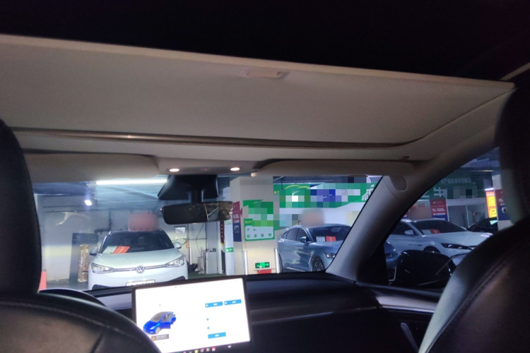 特斯拉 Model Y 2021款 标准续航后驱版中控内饰22