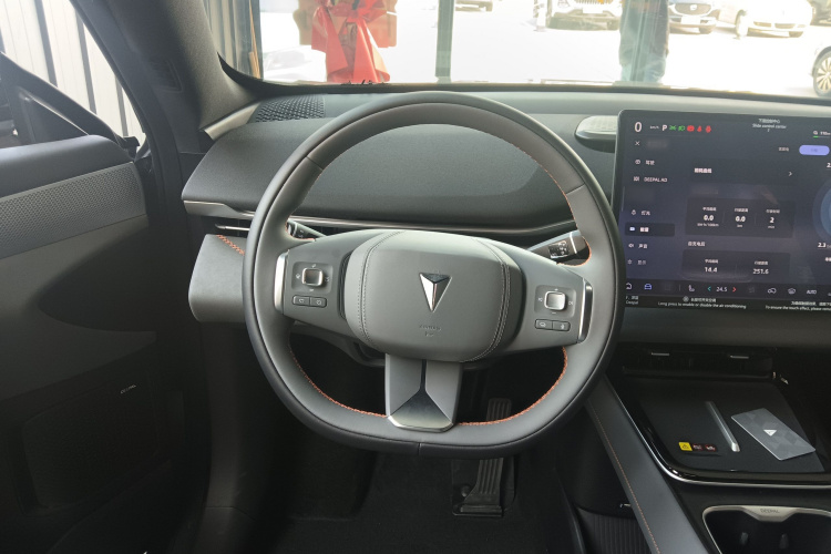 深蓝汽车 深蓝S05 2024款 510Plus纯电版局部细节13