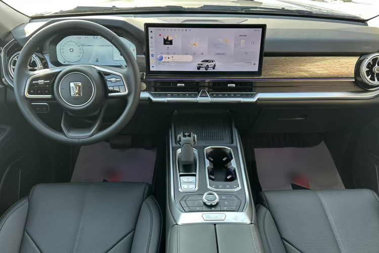 坦克400 2025款 2.4T 柴油版局部细节16