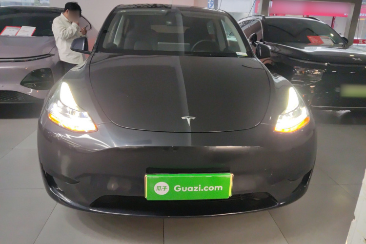 特斯拉 Model Y 2024款 后轮驱动版车身外观6001