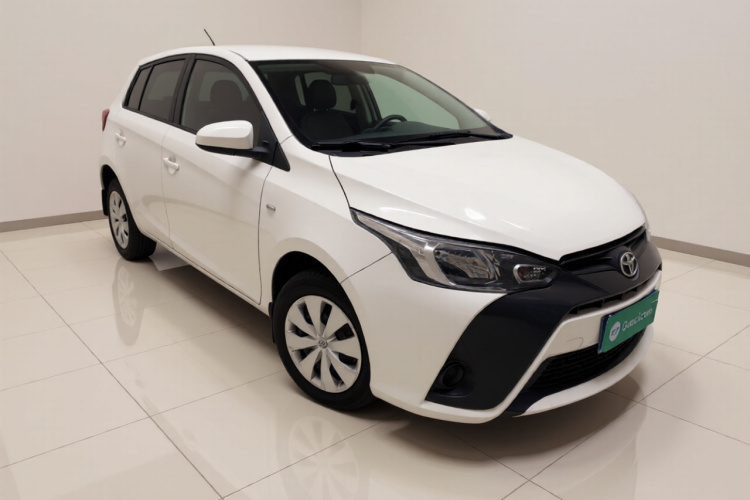 丰田 YARiS L 致炫 2017款 1.5E CVT劲速升级版车身外观3