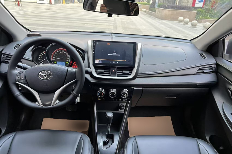 丰田 威驰 2021款 1.5L CVT创行版中控内饰12