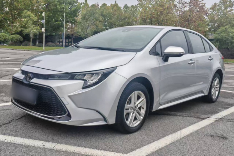 丰田 雷凌 2021款 185T CVT豪华版车身外观6003