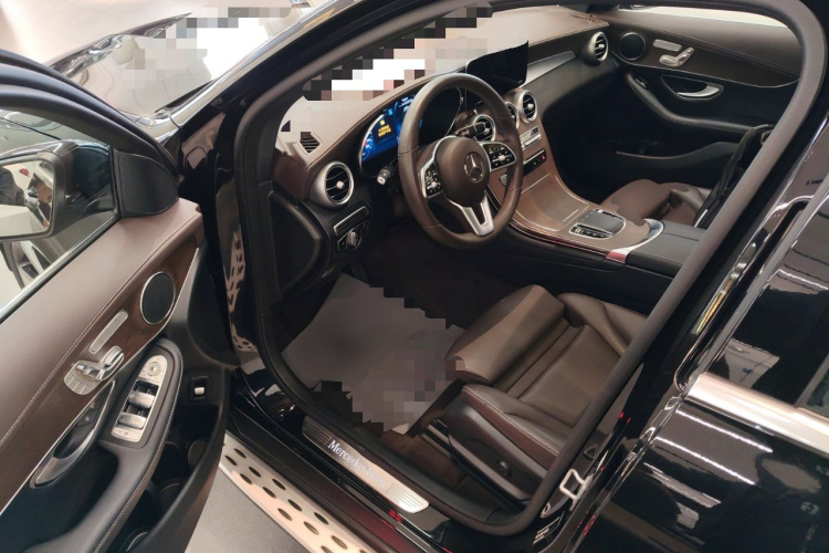 奔驰GLC 2022款 改款 GLC 300 L 4MATIC 动感型臻藏版中控内饰20