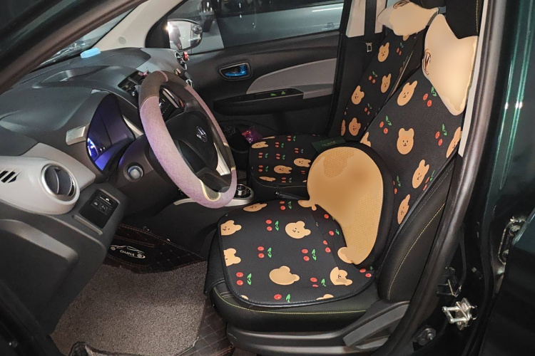 长安欧尚 奔奔E-Star 2021款 国民版 心悦版（快充版）磷酸铁锂（31.18kWh）中控内饰19