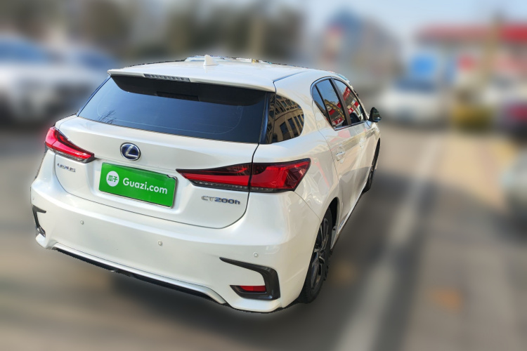 雷克萨斯CT 2017款 CT200h 精英版 单色 国V车身外观7
