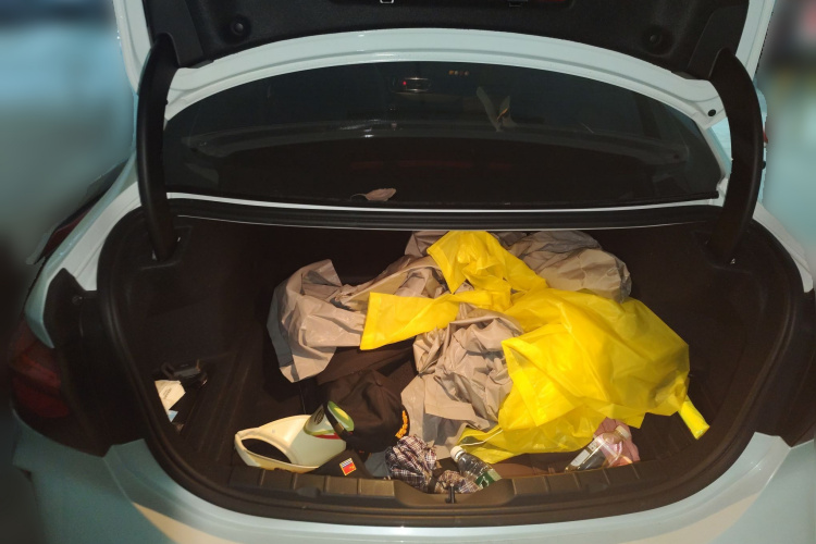 宝马1系 2023款 120i M运动曜夜版中控内饰23