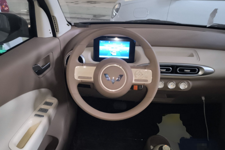 五菱汽车 宏光MINIEV 2025款 四门版 进阶款中控内饰13