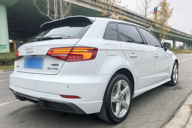 奥迪A3 2020款 Sportback 35 TFSI 时尚型 国VI车身外观6006