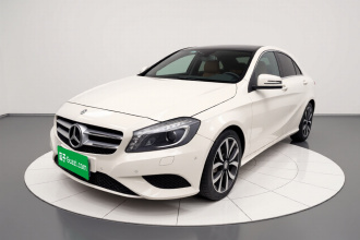 奔驰A级(进口) 2015款 A 200 时尚型