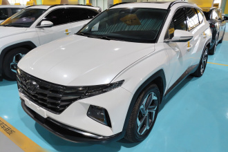 现代 2021款 途胜L 1.5T DCT LUX尊贵版