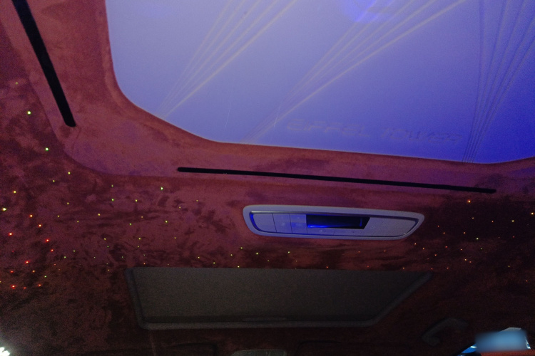 别克GL8 2023款 ES陆尊 舒适型局部细节22