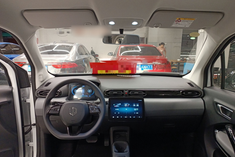 零跑汽车 零跑T03 2025款 310舒享版中控内饰7002