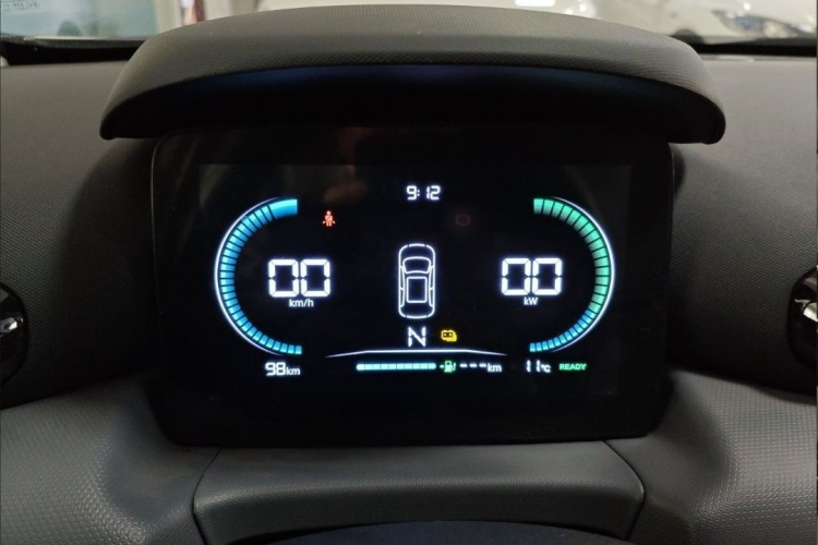 零跑汽车 零跑T03 2024款 200轻享版中控内饰7001