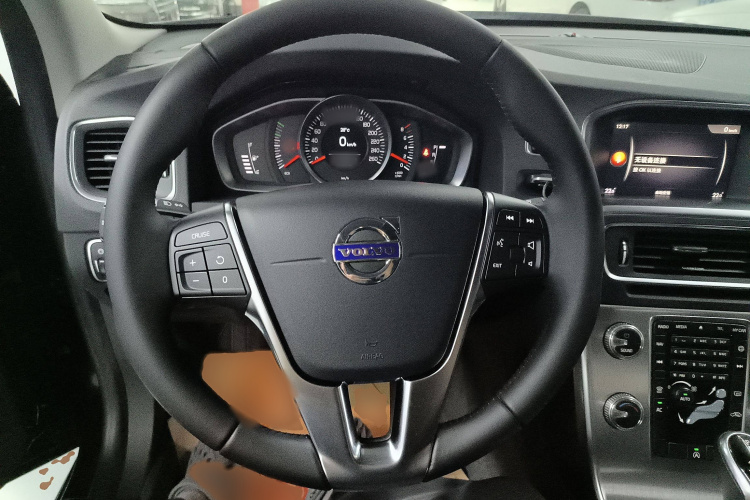 沃尔沃S60 2018款 S60L T3 智进版局部细节13
