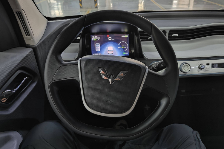 五菱汽车 宏光MINIEV 2021款 马卡龙时尚款 磷酸铁锂中控内饰7001