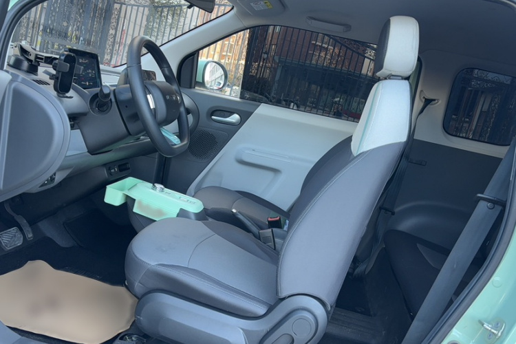 长安启源 长安Lumin 2023款 205km 香沁款局部细节19